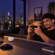 Como jogar no celular a noite toda com mais conforto? Guia de baixa latência e carregamento prático