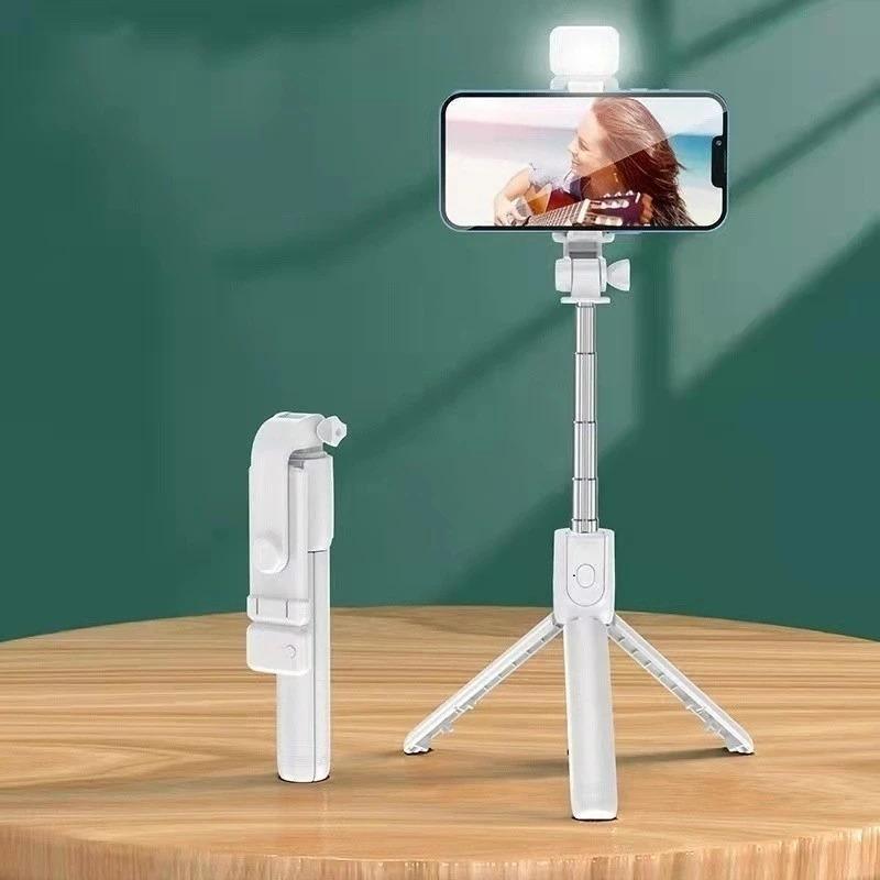 Pau de Selfie e Tripé Retrátil para Celular - com Luz LED e Controle Bluetooth