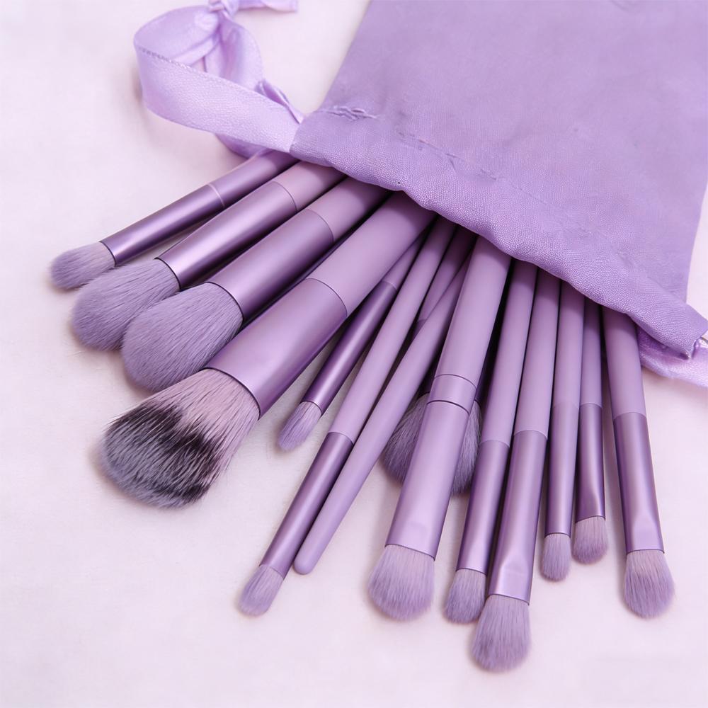 Kit profissional com 13 pincéis de maquiagem para contorno da Vapto