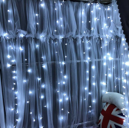 Luzes LED decorativas em formato de cortina para paredes e ambientes da Vapto